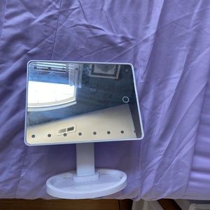 Light Up Makeup mirror